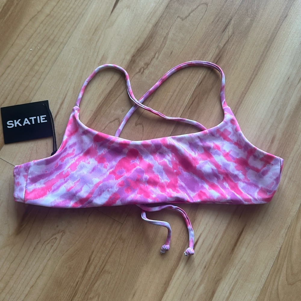 Skatie Maddie bikini top size small